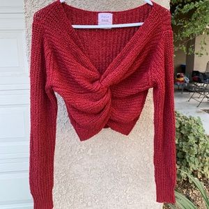 Burgundy knit crop top.